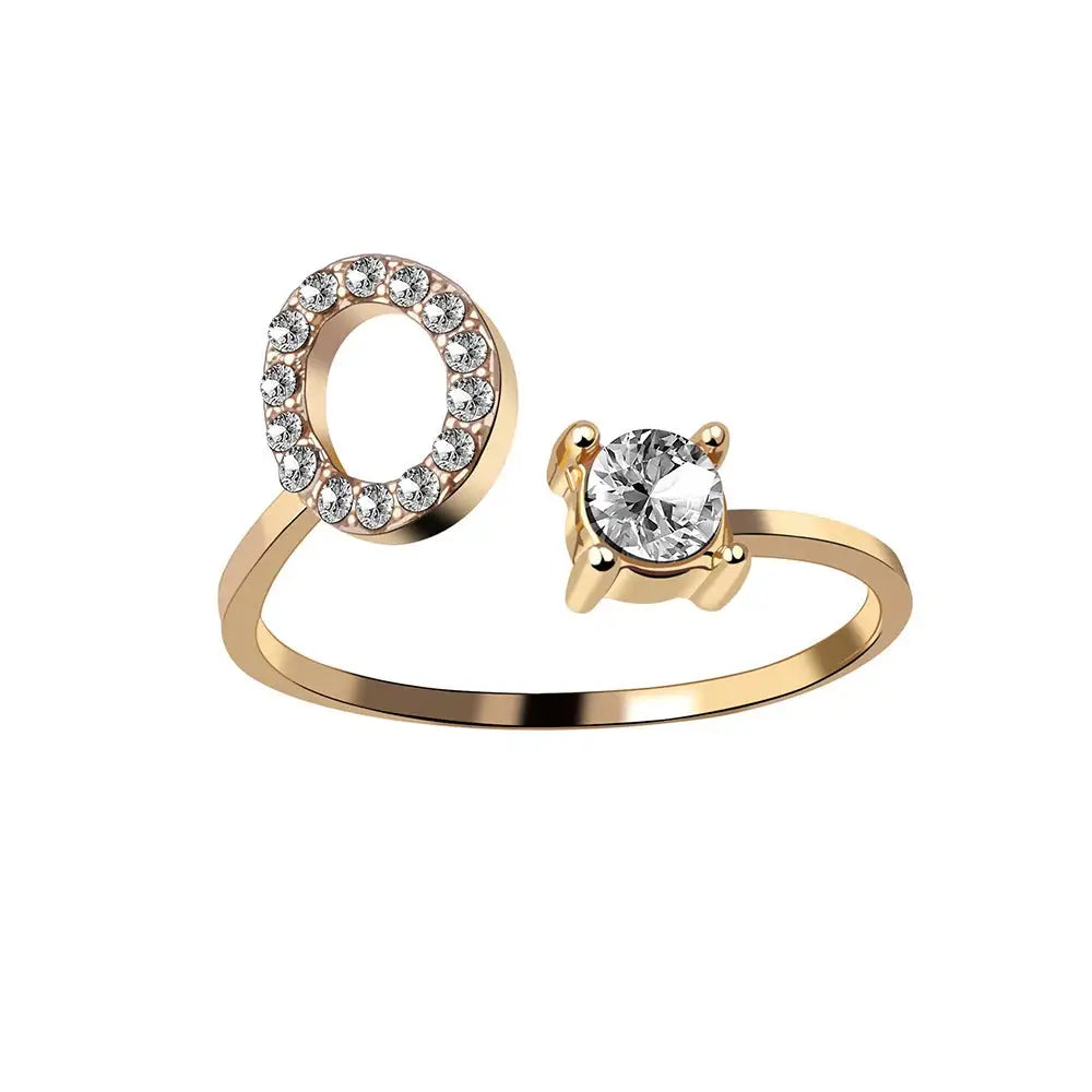 Personalisierter, zarter Diamantring mit Initialen