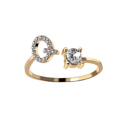 Personalisierter, zarter Diamantring mit Initialen