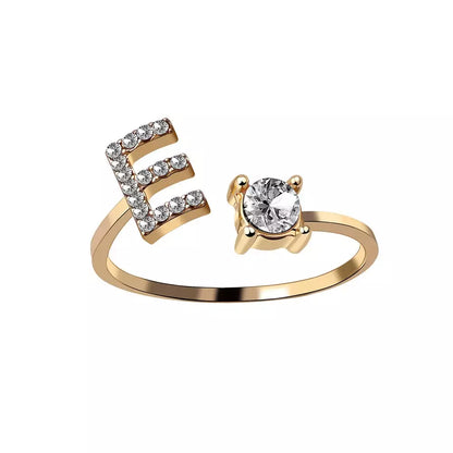Personalisierter, zarter Diamantring mit Initialen