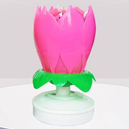 Bunte Blumenkerze zum Geburtstag
