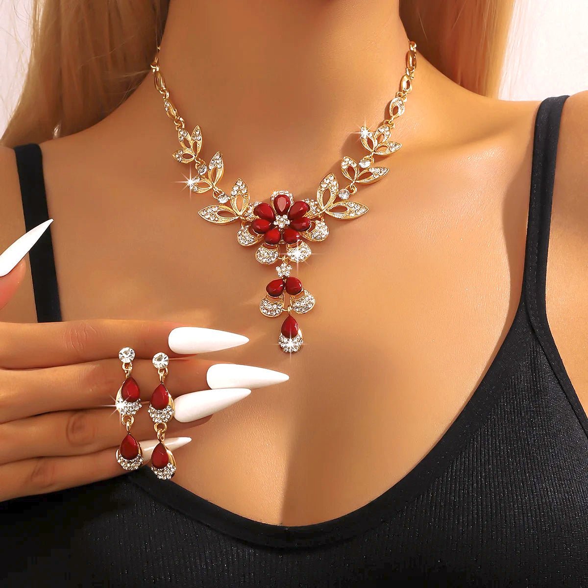 Wunderschönes Blumen-Diamant-Halsketten-Set