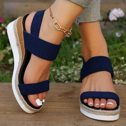 Relaxing Flat Summer Sandals