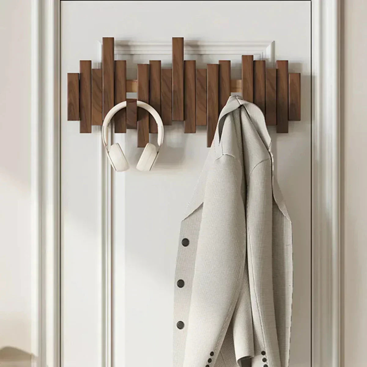 Stylish Wood Wall Panel for Entryway Organization - Halri
