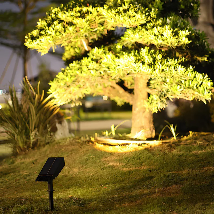 Outdoor Bright Solar Powered Color Changing Spot Light