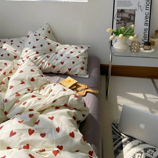 Romantic Heart Pattern Bedding Set - Halri