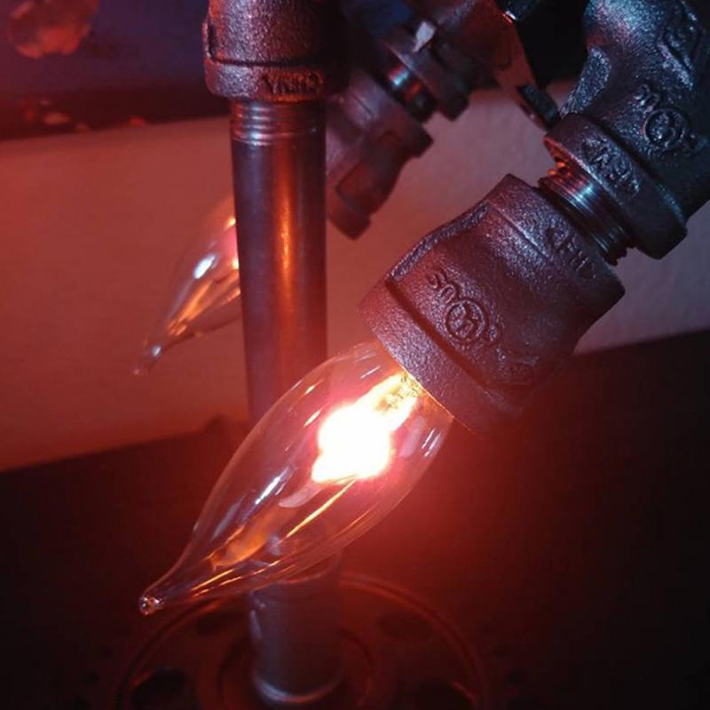 Retro Industrial Style Desk Lamp with Metal Shade