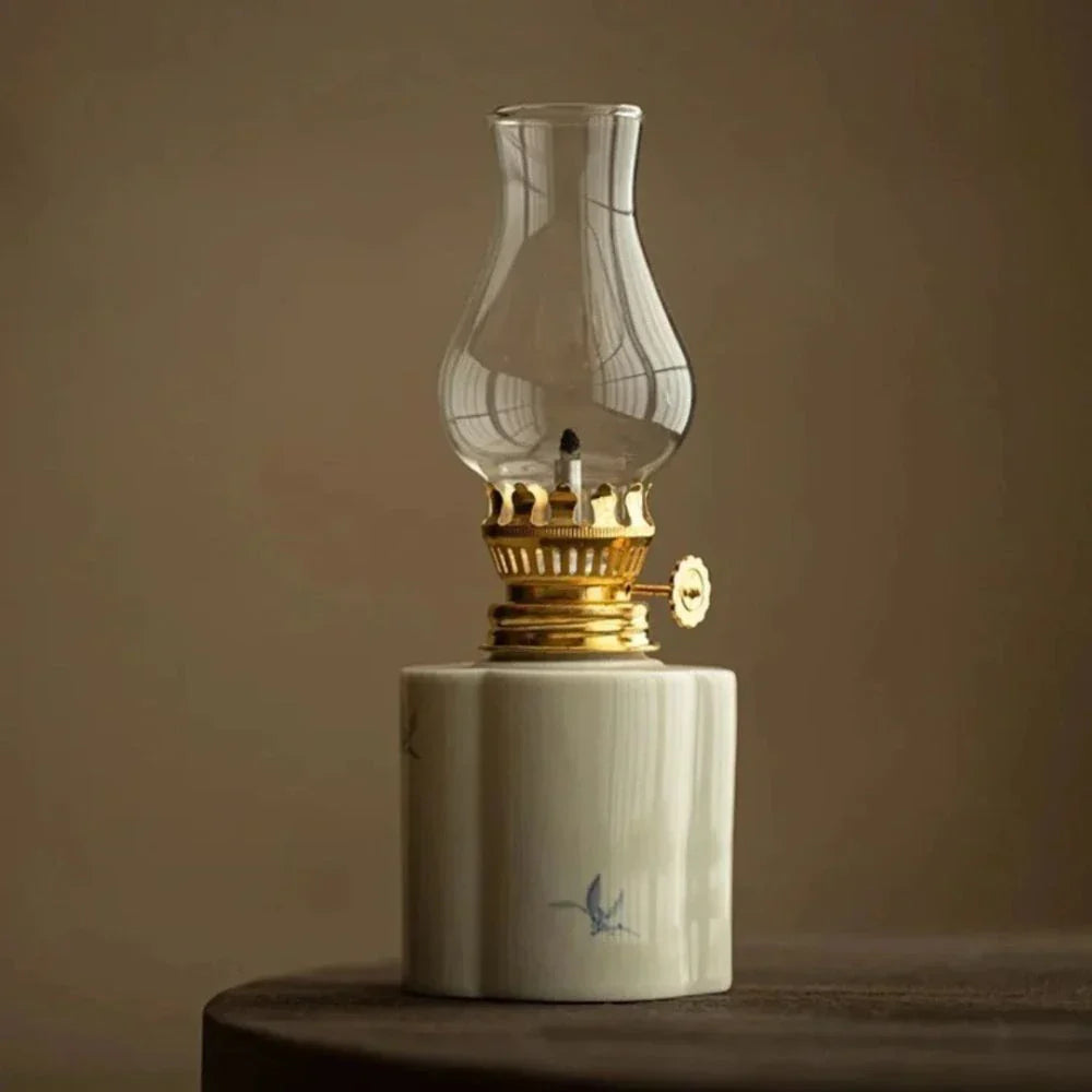 Öllampe für den Außenbereich mit warmem Licht