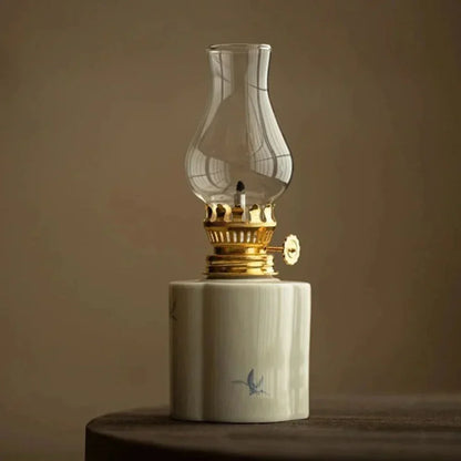 Öllampe für den Außenbereich mit warmem Licht