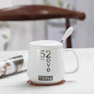 Luxuriöses Kaffeetassen-Geschenkset im Marmor-Design