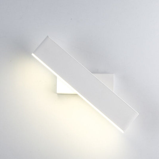 Adjustable Contemporary Wall Light - Halri