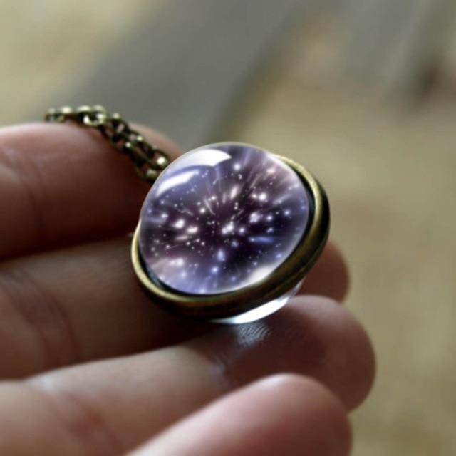 Halskette mit Anhänger „Kosmischer Stern“