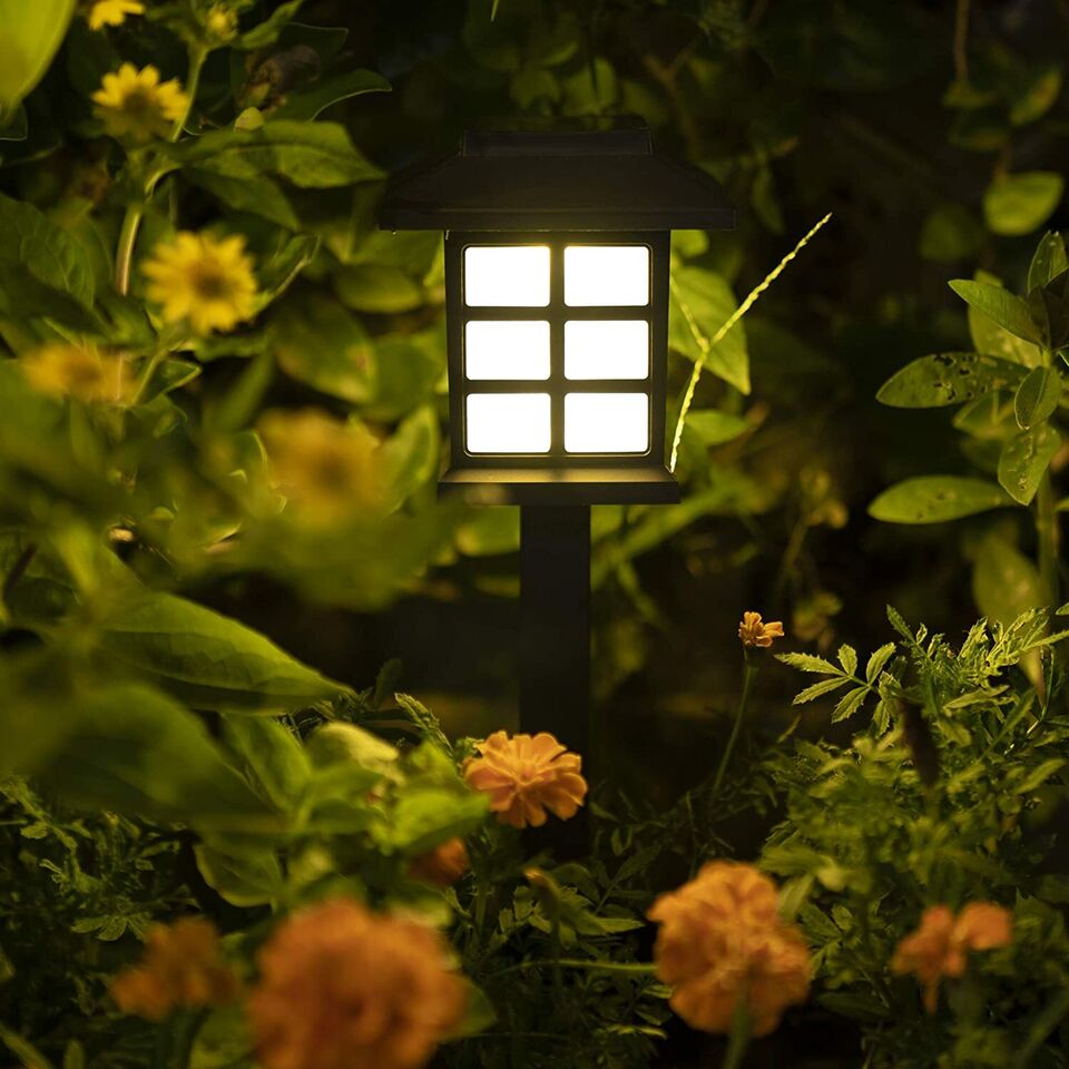 Bright Outdoor Solar Garden Path Lights 12 Pack