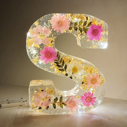 Hübsche Tischlampe mit Blumengirlande