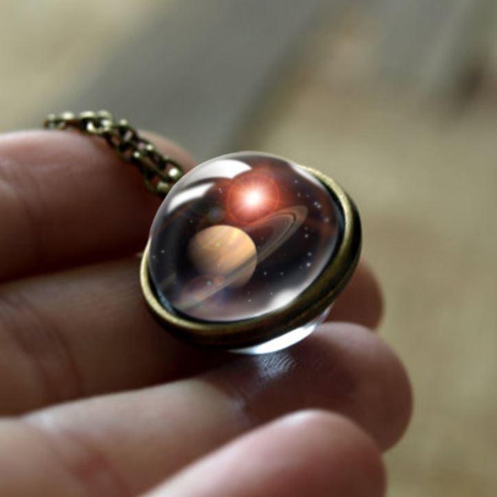 Halskette mit Anhänger „Kosmischer Stern“