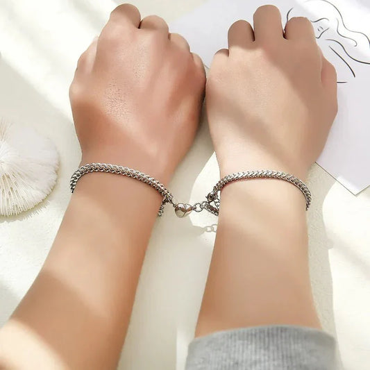 Romantic Pairs Magnetic Heart Charm Bracelet Set - Halri