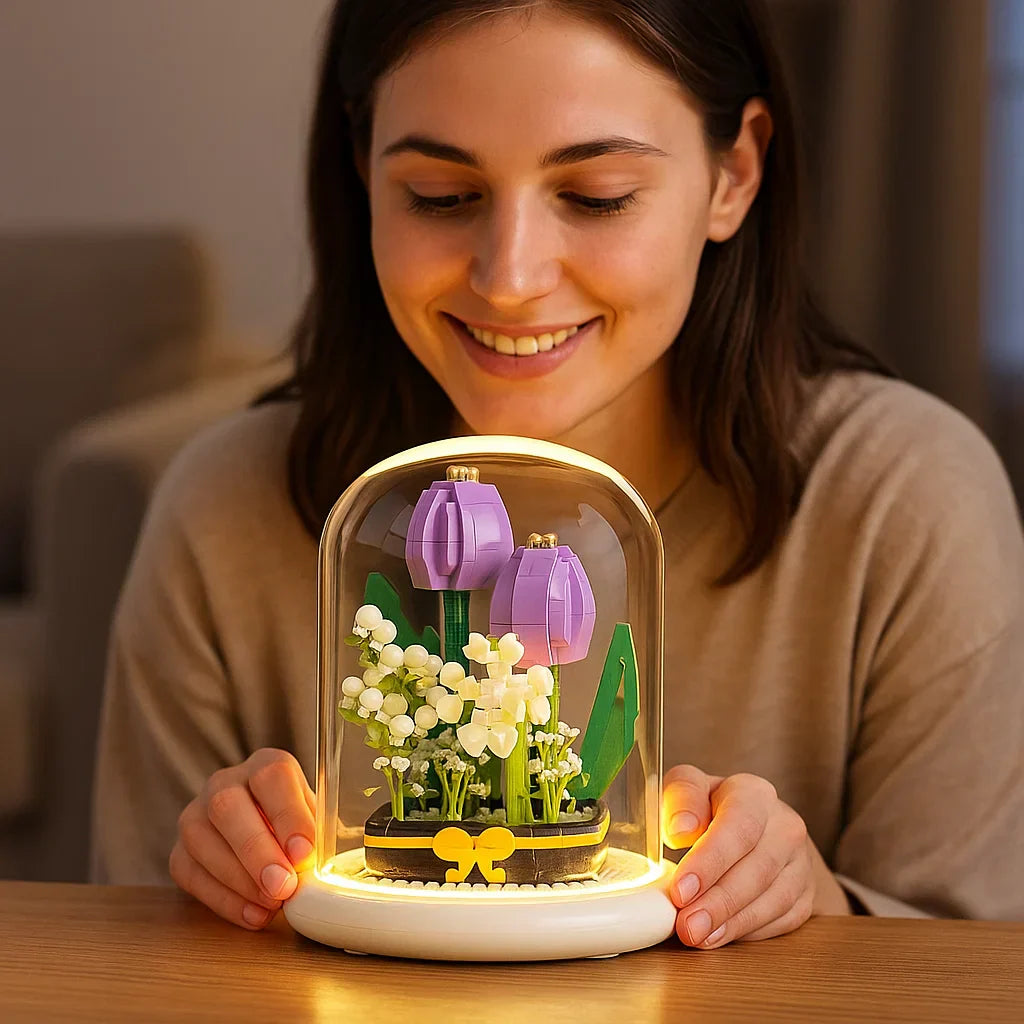 Schöner Glasblock mit Blumendekor